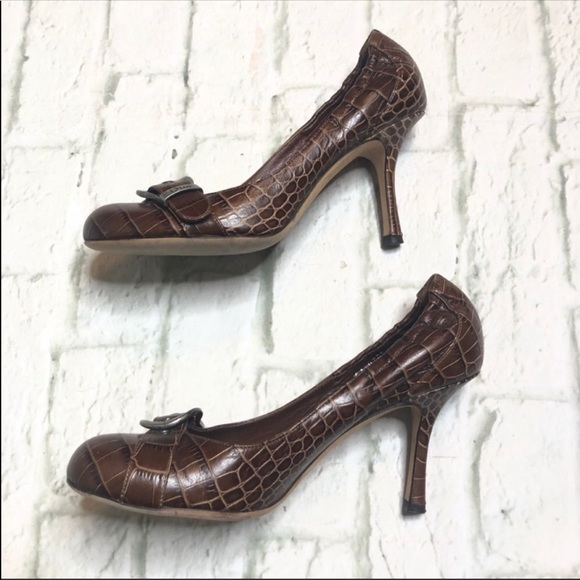 Authentic Dior Buckle round toe pumps - Picture 3 of 8